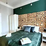 Wild & Huge Comfy 5 Min To Main Square * Krakov