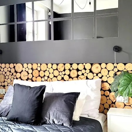 Apartman Wild & Huge Comfy 5 Min To Main Square