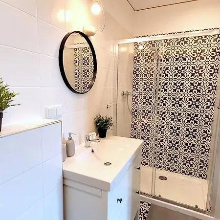 Apartman Wild & Huge Comfy 5 Min To Main Square *