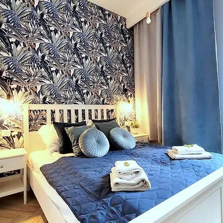 Apartman Wild & Huge Comfy 5 Min To Main Square
