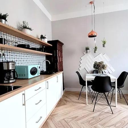 Wild & Huge Comfy 5 Min To Main Square * Kraków