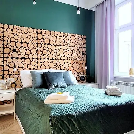 Wild & Huge Comfy 5 Min To Main Square Krakow